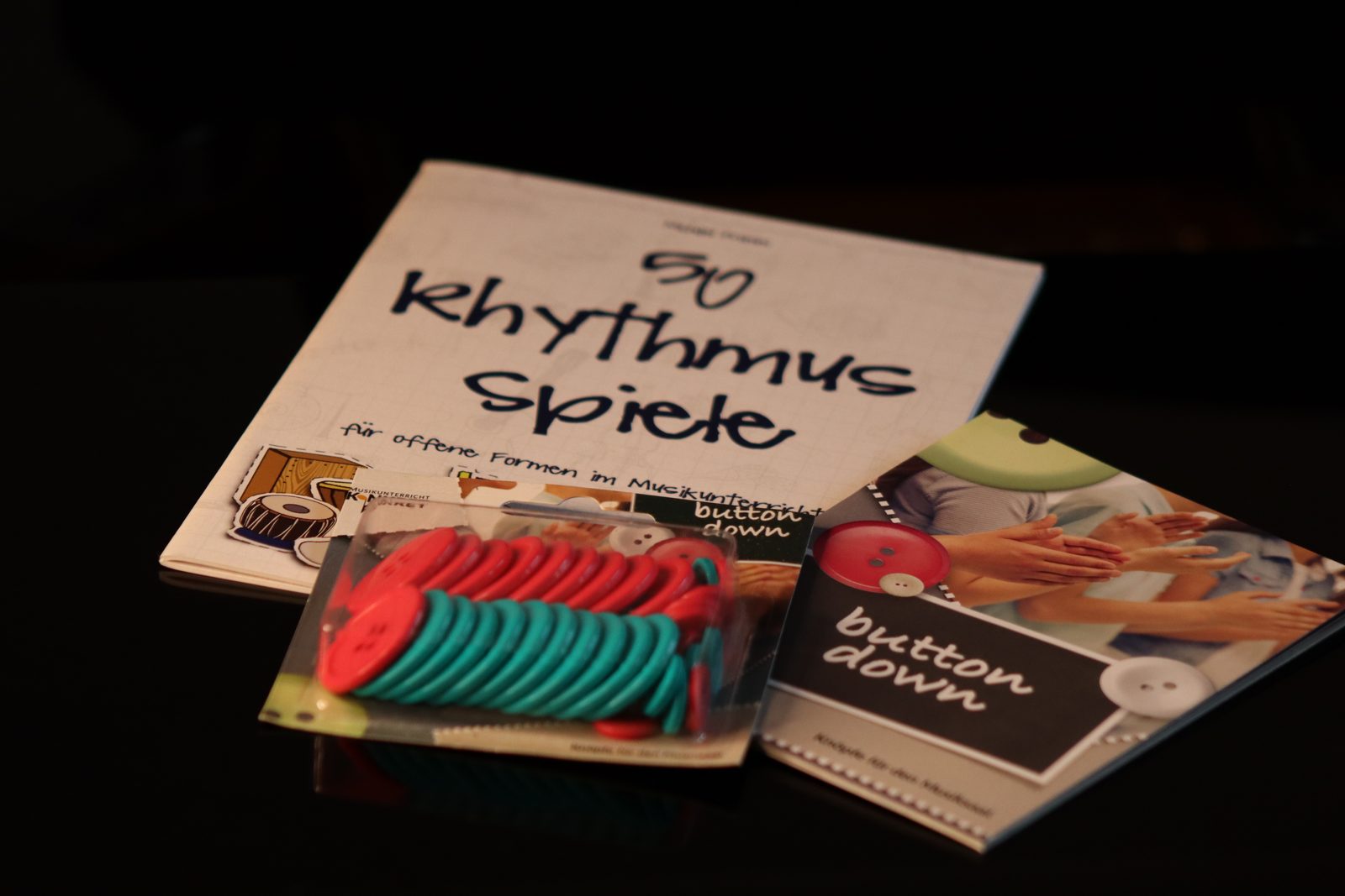 Edu-Paket 3: Buch 50 RhythmusSpiele mit Knopfset Button Down